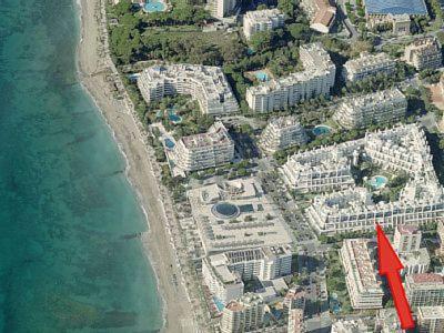 Duplex Apartment On The Beach 71 Марбелья Экстерьер фото