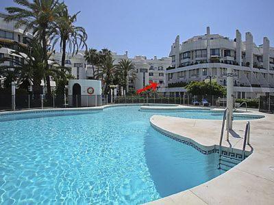 Duplex Apartment On The Beach 71 Марбелья Экстерьер фото